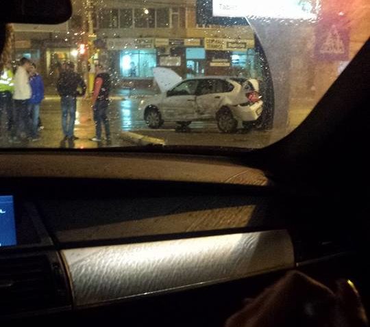 Impact în intersecţie. ACCIDENT pe bulevardul Tomis, o persoană rănită