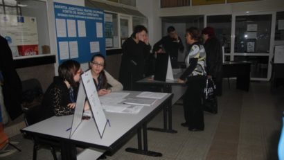 Aproape 90 de joburi pentru constănţeni