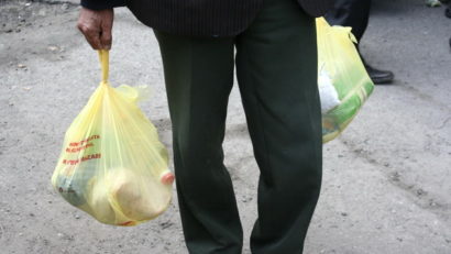 Bonuri de masă, în schimbul tichetelor de reducere la transportul cu trenul