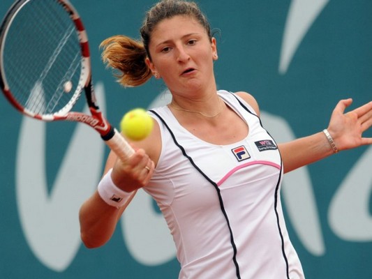 Irina Begu s-a oprit în sferturi la Charleston