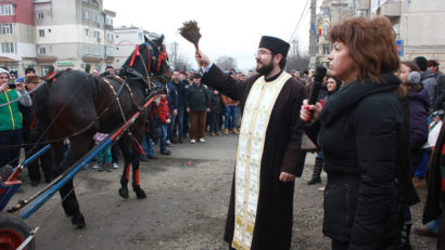 Tradiţie unică în judeţul Constanţa, miercuri, la Mihail Kogălniceanu