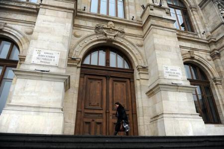 (UPDATE). Curtea de Apel Bucureşti: Dan Voiculescu rămâne după gratii