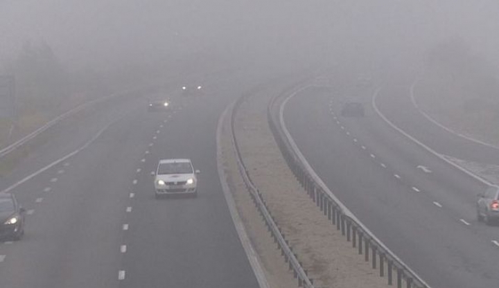 (UPDATE) Cod galben de ceaţă pe Autostrada Soarelui