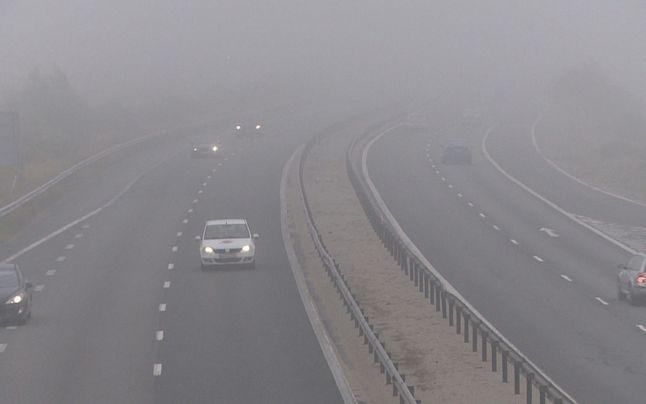 Ceață densă pe A2