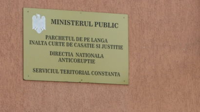 Medicii MARIUS MILITARU și DORIN și NICOLETA ARHIRE, trimiși în judecată