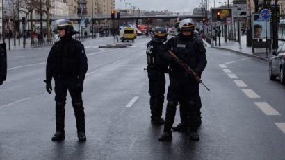 (UPDATE) Parisul, DEVASTAT. Oameni morţi, atacuri INUMANE