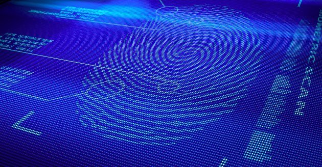 SRI: Legea Big Brother, indispensabilă. DOAR judecătorii vor permite accesul la datele cetăţenilor