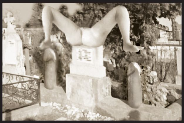 Mormânt pornografic pentru soția infidelă