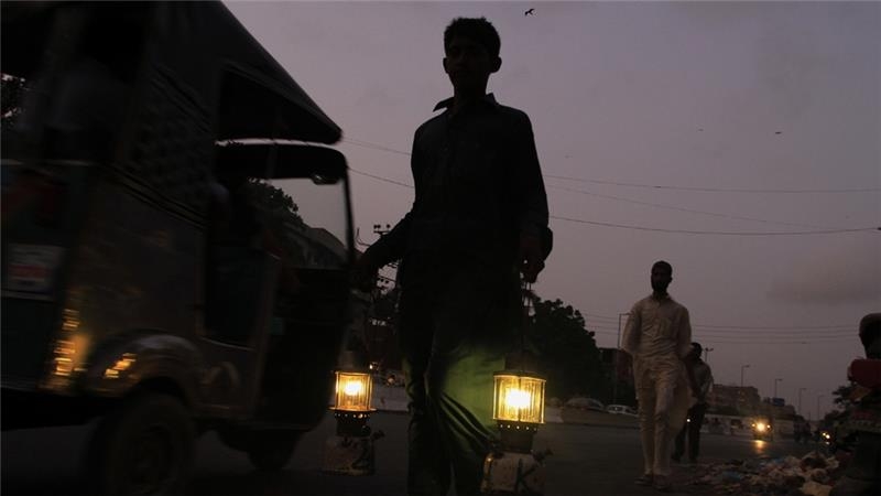 80% din teritoriul Pakistanului în beznă, în urma unui atac cu bombă