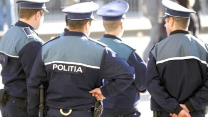 Bunuri de 250.000 de lei, confiscate de poliţiştii de la Transporturi Maritime