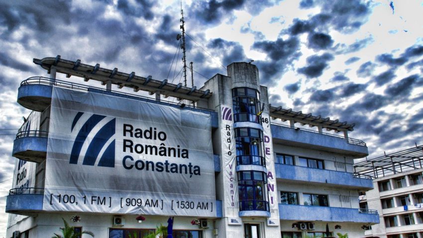 Spectacol pe terasa Radio Constanța