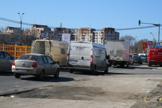 Controale de amploare pentru SIGURANŢA rutieră. Pe şoselele din România circulă BOMBE pe roţi!