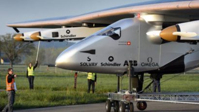 (VIDEO) Avionul Solar Impulse 2 va efectua un zbor în jurul lumii