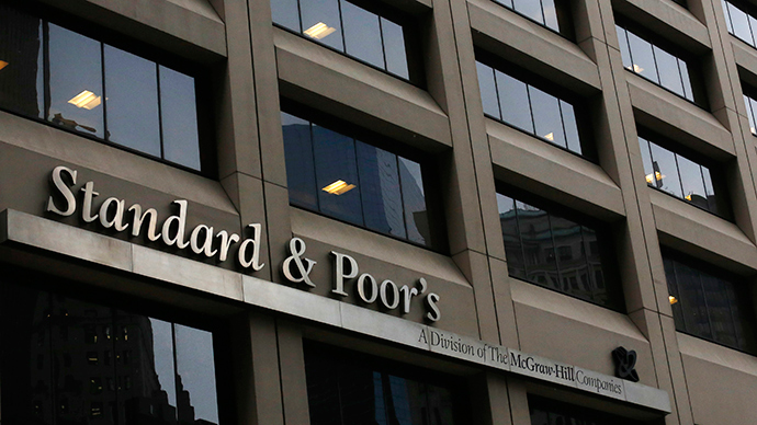 Ratingul Rusiei retrogradat la „junk” de S&P