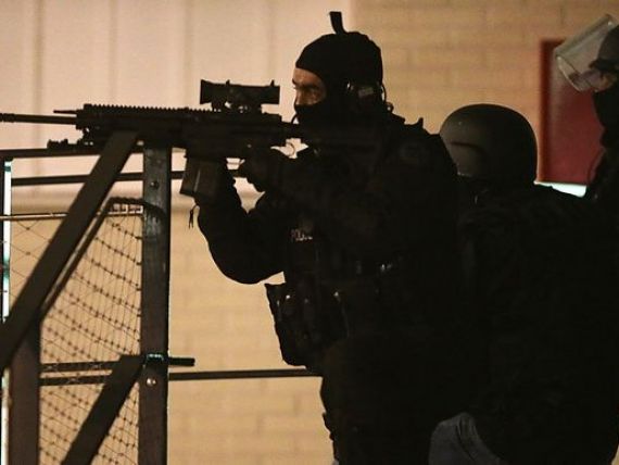 (Video+UPDATE) Forţele SPECIALE franceze au dat ASALTUL. Fraţii atentatori au fost OMORÂŢI