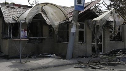 Tragedie în Ucraina. Civili UCIŞI într-un autobuz lovit de un obuz