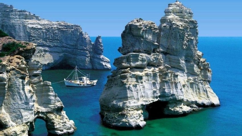Grecia rămâne destinaţia de vacanţă favorită a românilor