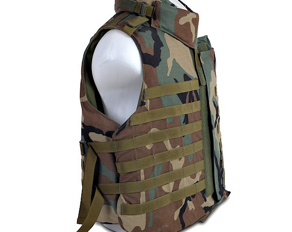 Armata română testează noile veste antiglonț