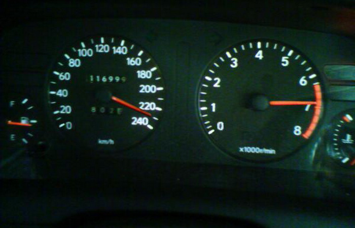 Gonea cu peste 200 de km la oră pe A2