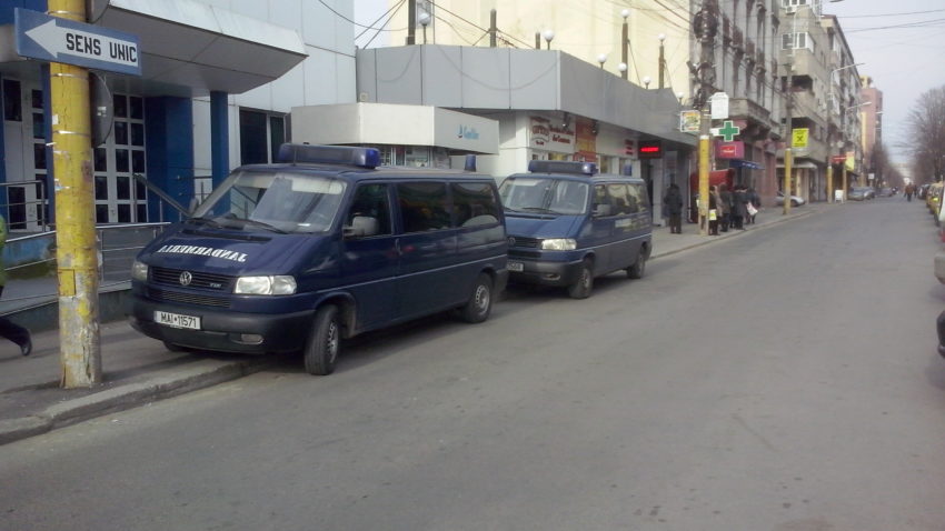 UPDATE: Percheziții la birourile Fudației Fantasio din Constanța și la Consiliul Județean (FOTO)