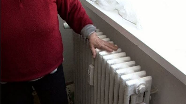 (AUDIO) Tulcenii scapă, deocamdată, de riscul de a îngheţa în case