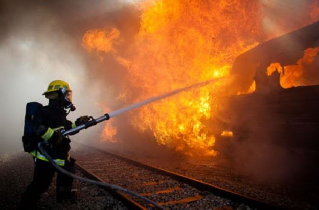 Vagon de tren, cuprins de flăcări la Constanţa