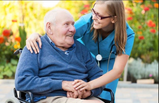 Consultaţii gratuite pentru pensionari, la Constanţa
