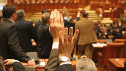 (UPDATE) Parlamentarii votează dacă Udrea va fi arestată din nou
