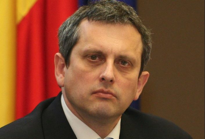 Economistul-şef al BNR către români: „Vreţi să trăiţi ca nemţii? Munciţi ca nemţii!”