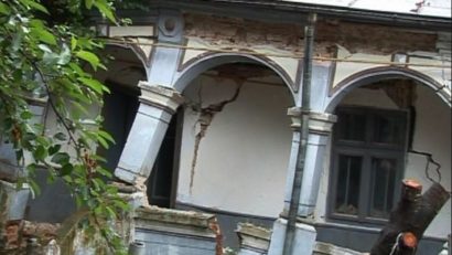 Românii par indiferenţi la riscul de pierdere a locuinţei. Foarte puţine case sunt asigurate