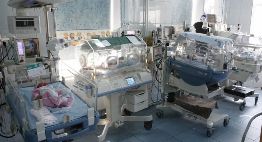 Maternităţi din Constanţa, modernizate din donaţiile populaţiei
