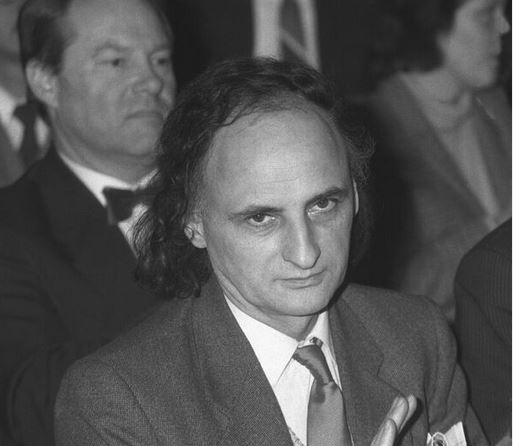 DOCUMENTAR: In memoriam – Grigore Vieru, poetul care a visat viața întreagă să ”treacă Prutul”
