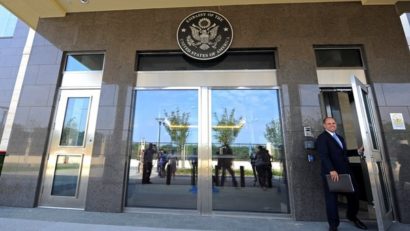 Ambasada Statelor Unite se închide