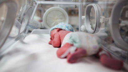 Mai simplu nu se poate: un SMS pentru salvarea prematurilor din Spitalul Judeţean