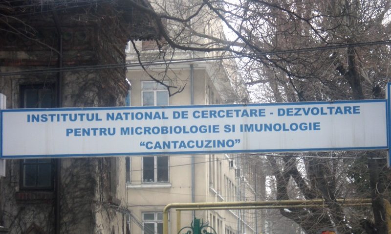 Nou protest la Institutul Cantacuzino. Angajaţii nu îşi primesc salariile
