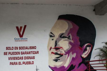 Hugo Chavez ar fi murit mult înainte de anunțarea oficială a decesului său