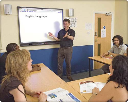CCINA Constanța. Curs de comunicare în limba engleză pentru mediul de afaceri