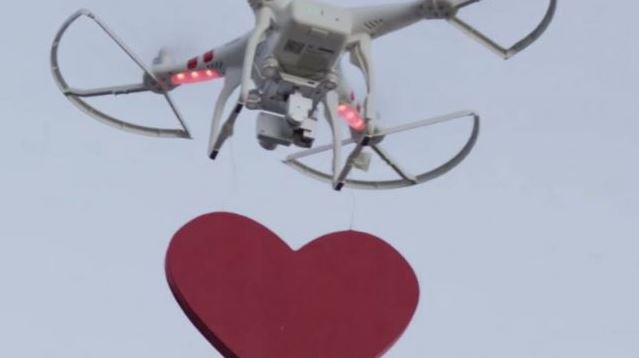 (VIDEO) Love is in the air. SURPRIZĂ pentru îndrăgostiţii din Constanţa