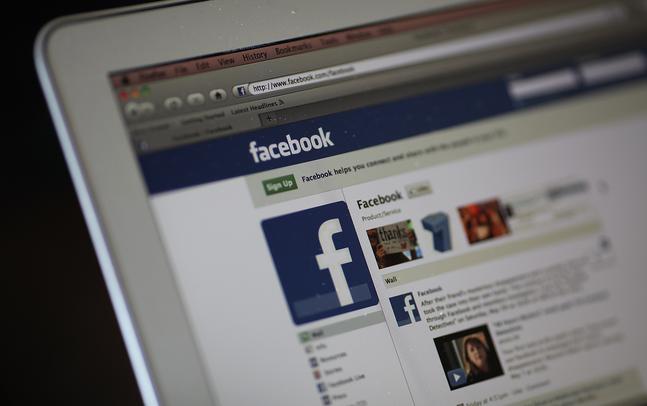 Amenzi sau ÎNCHISOARE pentru textele ofensatoare de pe Facebook!