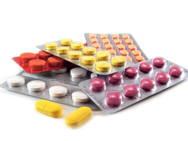 Din martie, medicamentele s-ar putea ieftini cu 20%