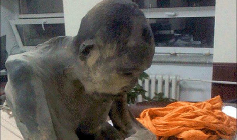 O mumie care „nu este moartă” descoperită în Mongolia