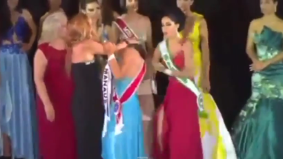 VIDEO: Miss Amazon 2015 – Păruială între premiante