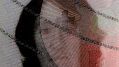 O femeie a dispărut la Tulcea. Are palma mâinii drepte amputată