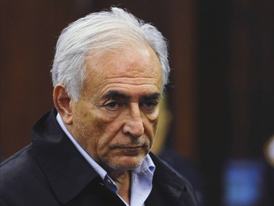 Fostul director al FMI scapă de acuzațiile de proxenetism