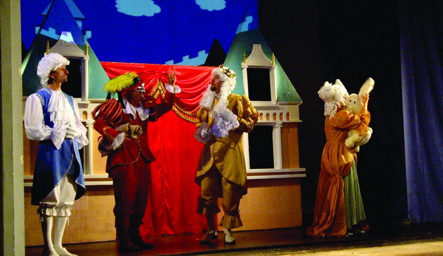 Personaje celebre pe scena Teatrului de Păpuşi Constanţa