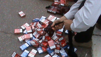 Jandarmii confiscă țigări de contrabandă zilnic