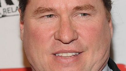 Val Kilmer refuză tratamentul medical din cauza credinţei sale