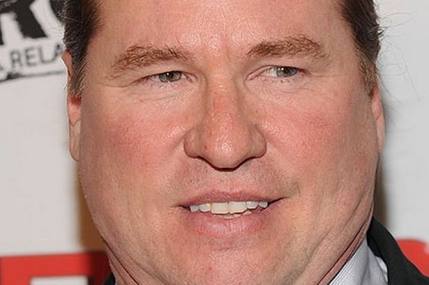 Val Kilmer refuză tratamentul medical din cauza credinţei sale