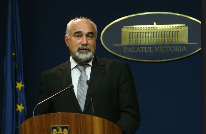 Senatul decide azi urmărirea penală în cazul lui Varujan Vosganian şi Ion Ariton