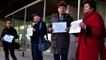 Protest la Edificiul roman cu mozaic